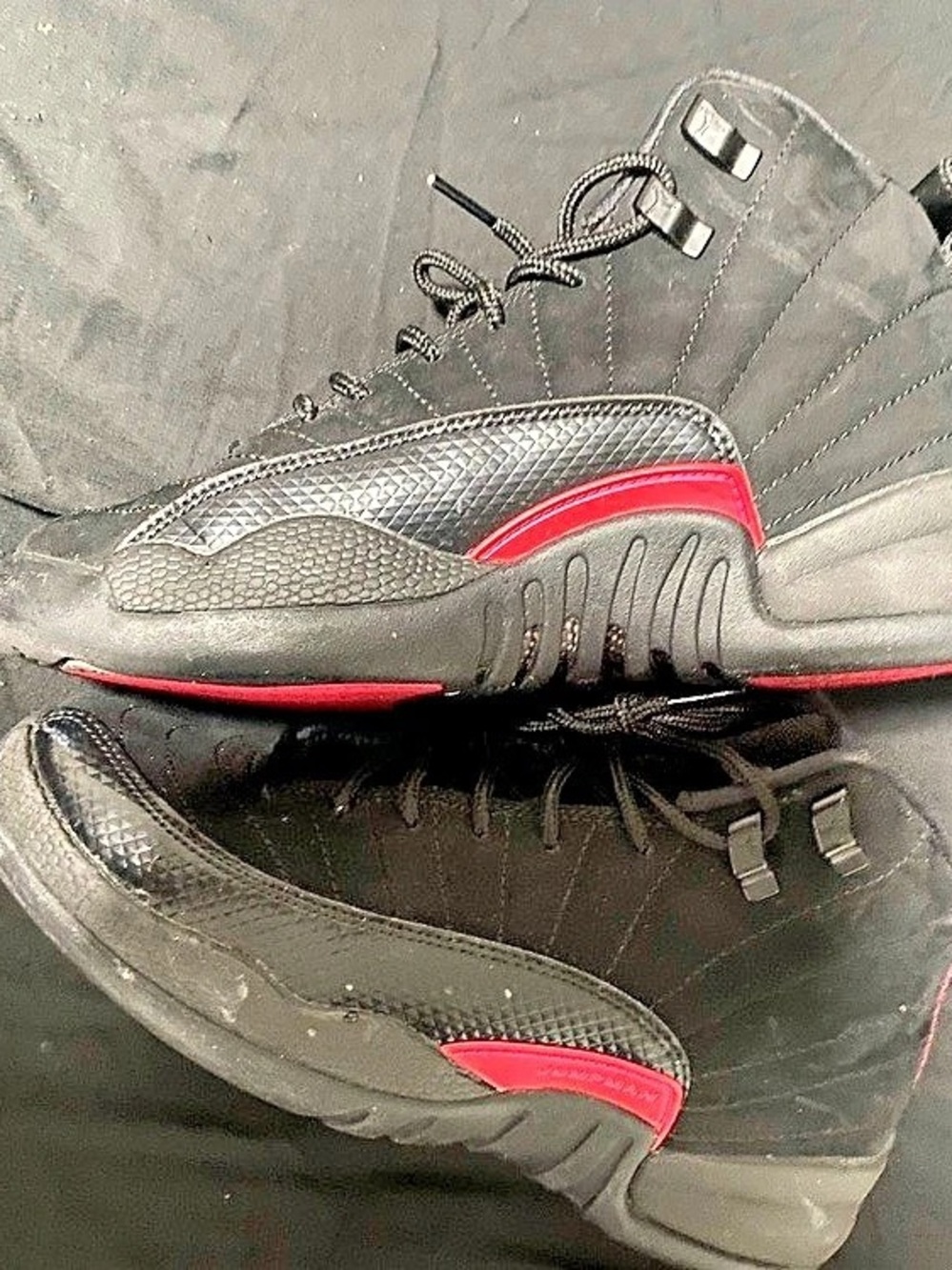 Jordan Air Jordan 12 Retro 'Dark Grey' Black & Red US 6 Sneakers